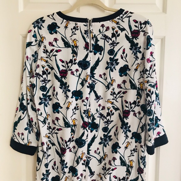 Cecil Floral Top - Picture 1 of 8